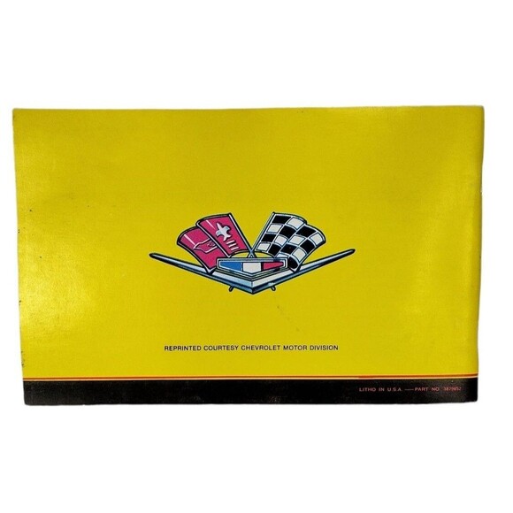 VTG 1966 Corvette Factory GM Second Edition 60s Owners Manual Part No. 3879852 - Picture 3 of 4
